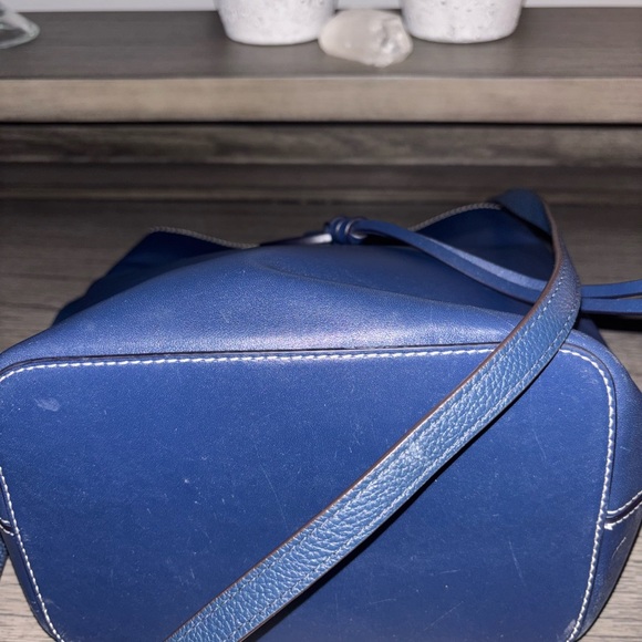 Tory Burch Navy Leather Bag - Picture 7 of 10
